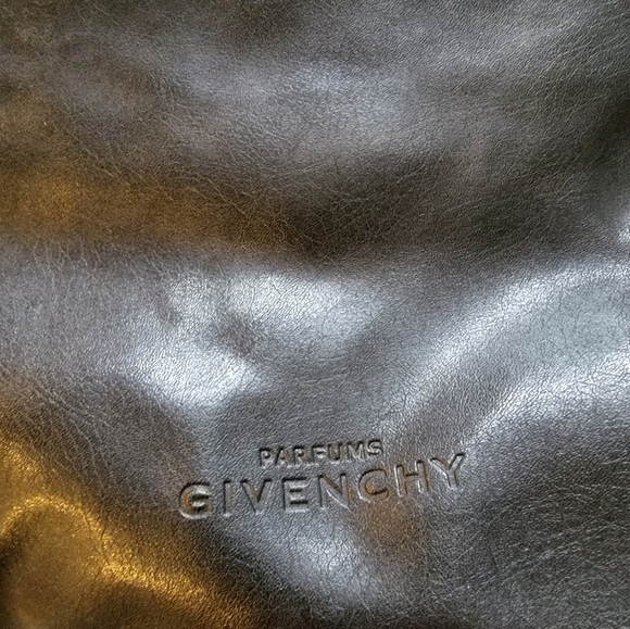 GIVENCHY parfume bag - Picture 7 of 7
